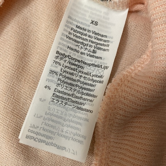 Pale pink soft sweater - Picture 2 of 2